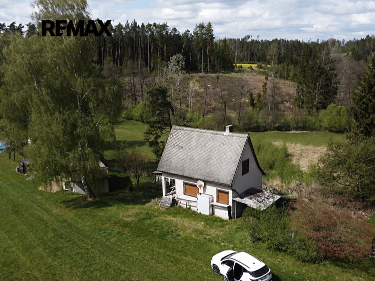 Prodej chaty 60 m², pozemek 273 m² - foto 2