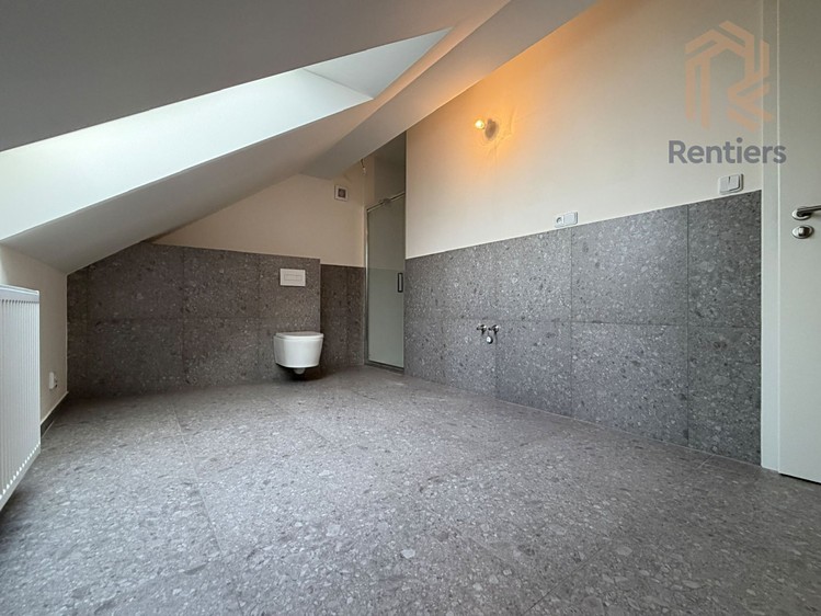 Prodej rodinného domu 137 m², pozemek 332 m² - foto 7