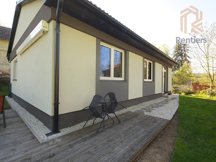Prodej rodinného domu 86 m², pozemek 332 m² - foto 1