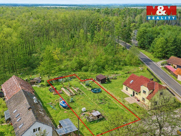 Prodej stavebního pozemku 818 m² - foto 2