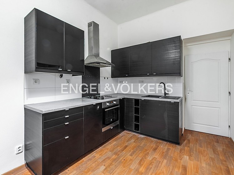 Pronájem bytu 2+1 70 m² - foto 3