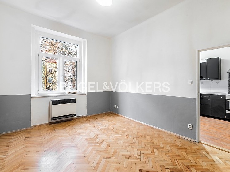 Pronájem bytu 2+1 70 m² - foto 4