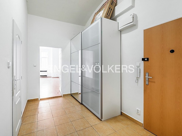 Pronájem bytu 2+1 70 m² - foto 6