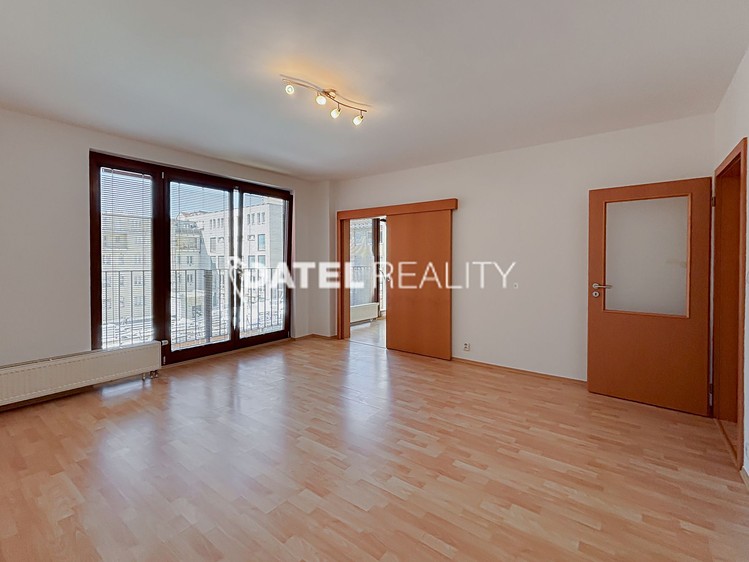 Pronájem bytu 2+kk 56 m² (Jednopodlažní) - foto 2