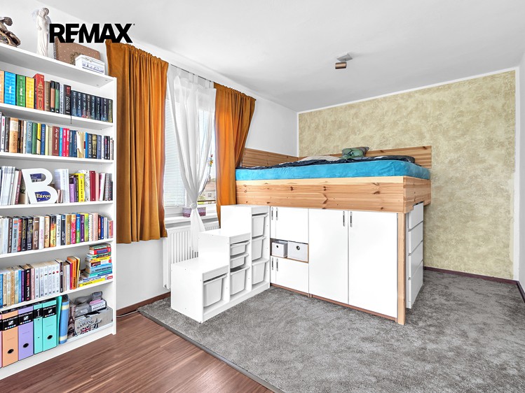Prodej rodinného domu 130 m², pozemek 711 m² - foto 4