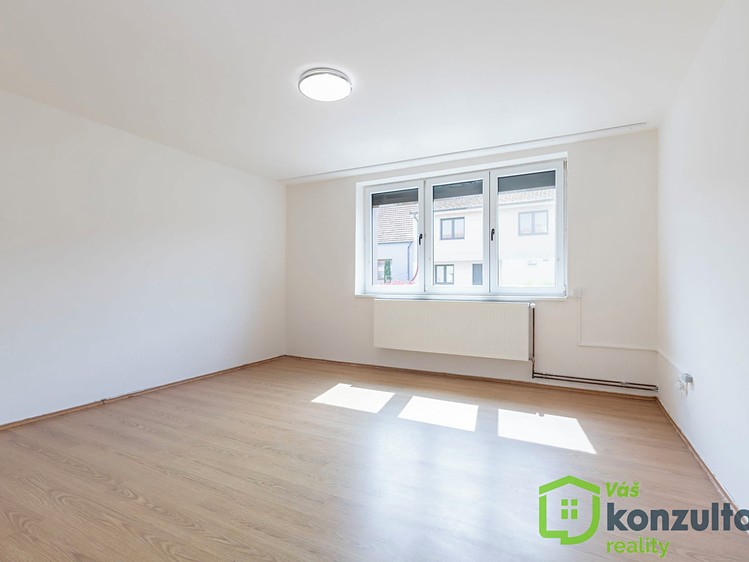 Prodej rodinného domu 204 m², pozemek 1 432 m² - foto 6