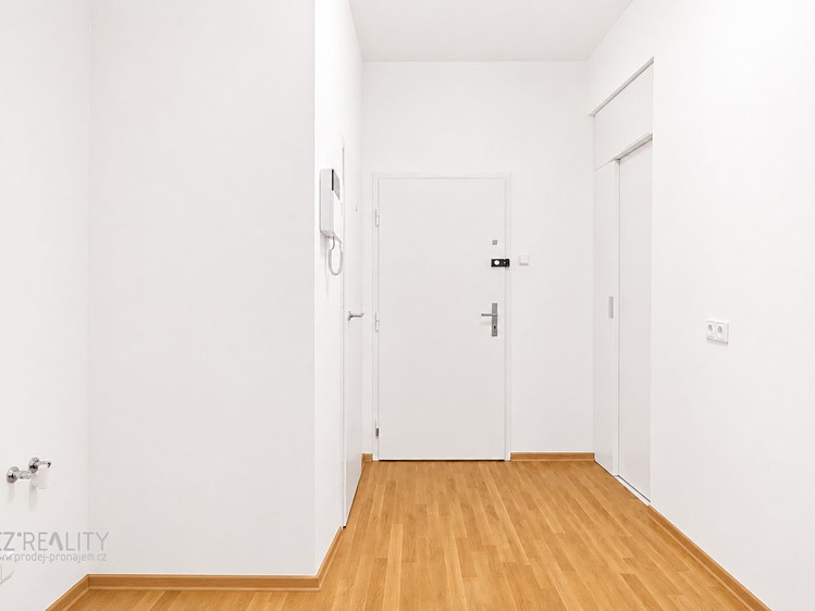 Prodej bytu 2+kk 52 m² - foto 4