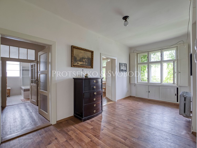Prodej vily 469 m², pozemek 874 m² - foto 8