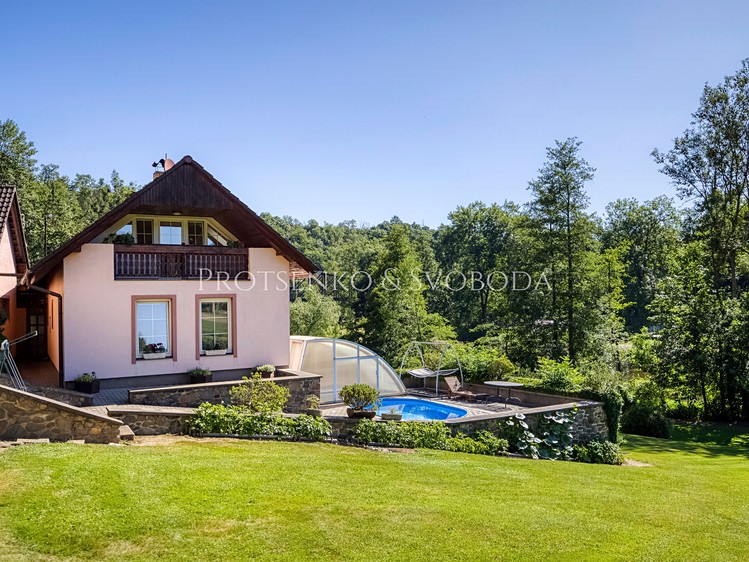Prodej chalupy 257 m², pozemek 4 348 m² - foto 5