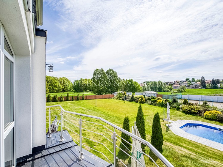 Prodej rodinného domu 900 m², pozemek 19 000 m² - foto 4