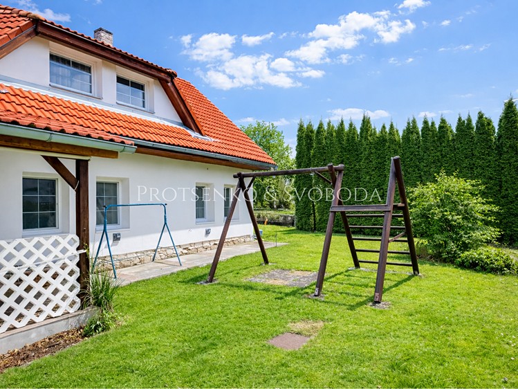 Prodej chalupy 145 m², pozemek 430 m² - foto 1