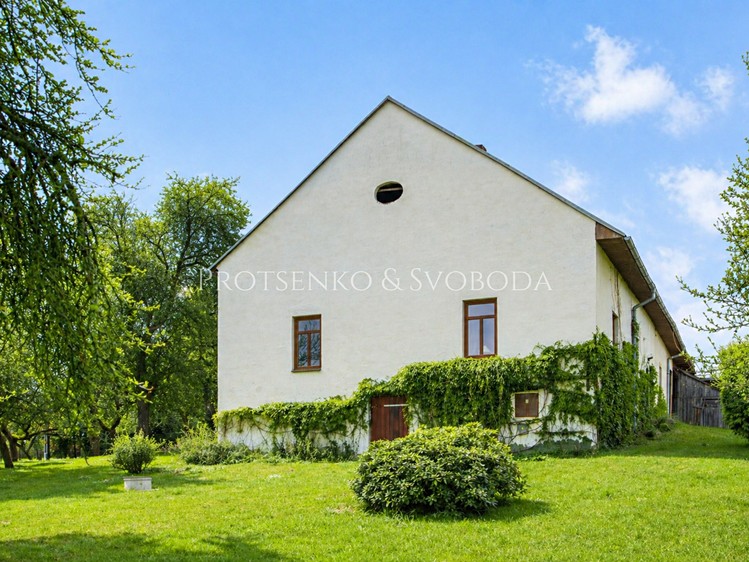 Prodej rodinného domu 366 m², pozemek 3 426 m² - foto 7