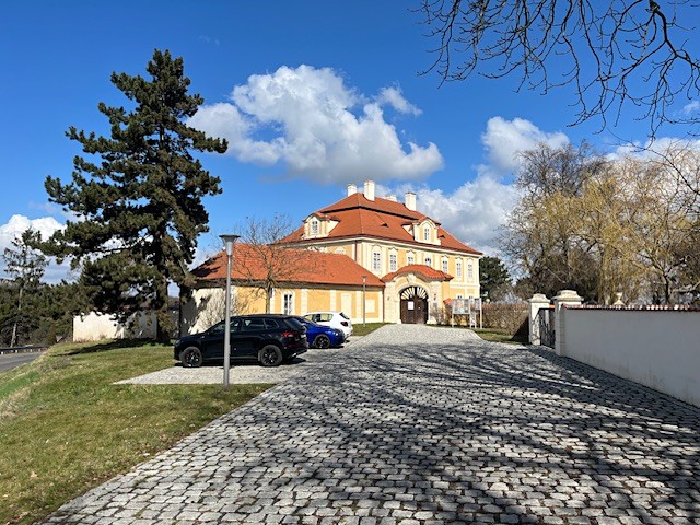 Prodej stavebního pozemku 808 m² - foto 6