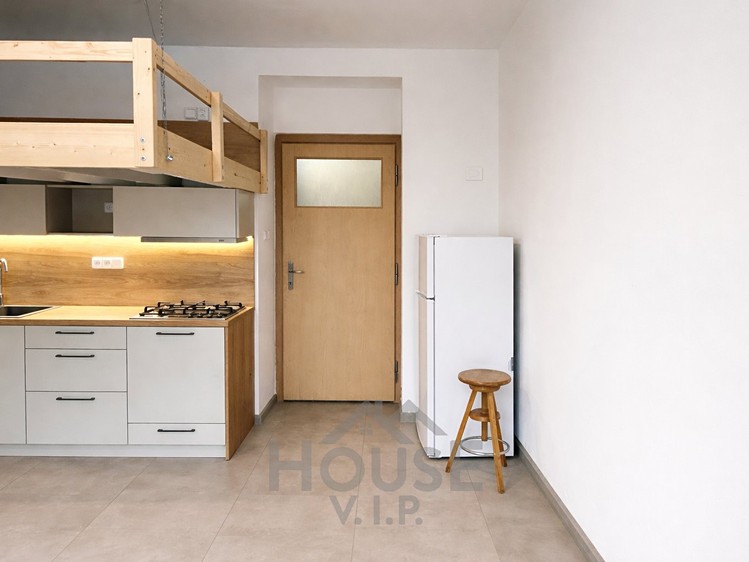 Prodej bytu 1+kk 25 m² (Jednopodlažní) - foto 4