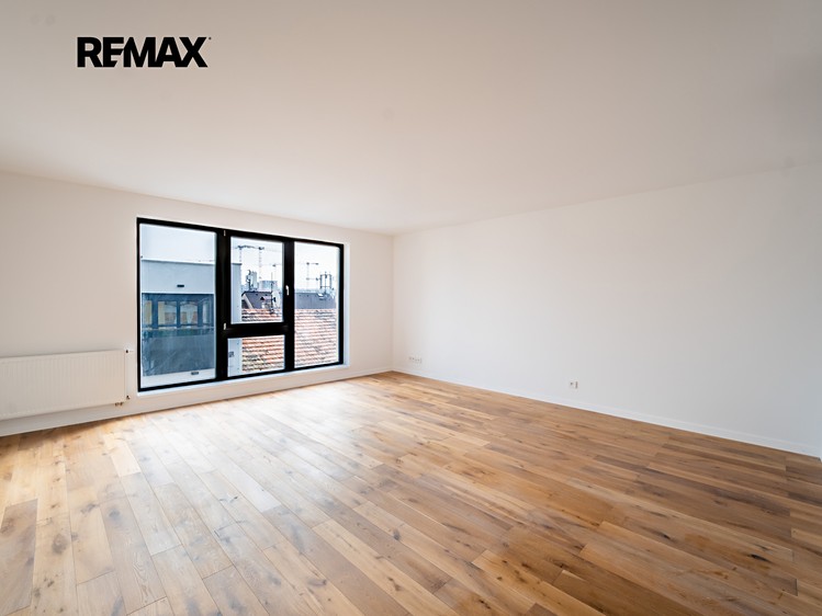 Prodej bytu 2+kk 56 m² - foto 2