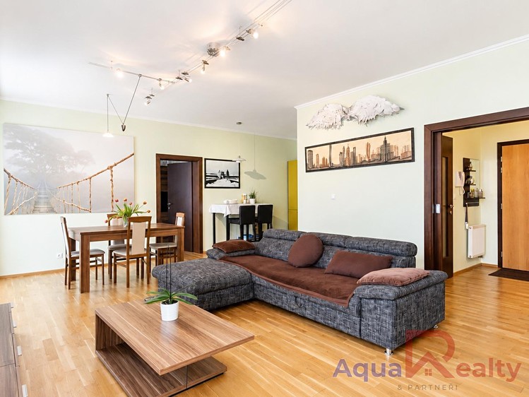 Prodej bytu 2+kk 70 m² - foto 1