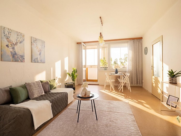 Prodej bytu 5+kk 106 m² (Jednopodlažní) - foto 1