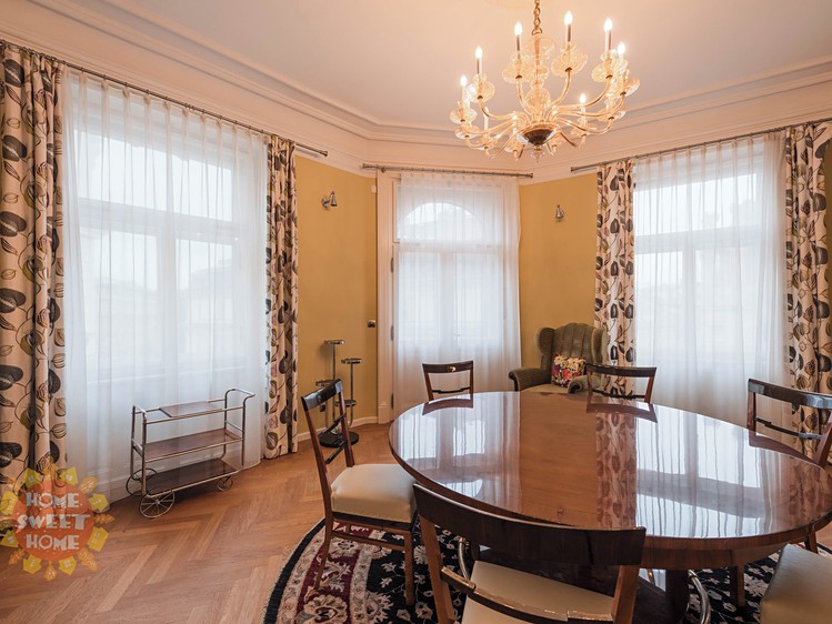 Pronájem bytu 5+1 184 m² - foto 6