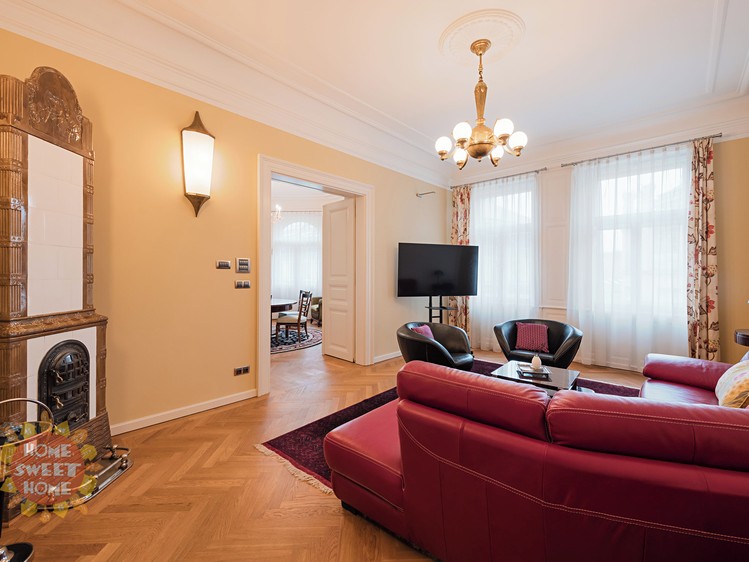 Pronájem bytu 5+1 184 m² - foto 5