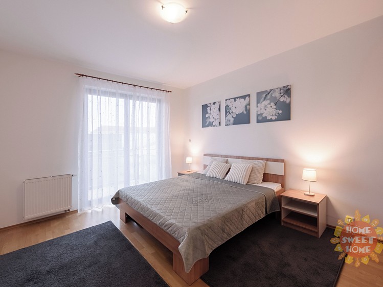Pronájem bytu 3+kk 75 m² - foto 8