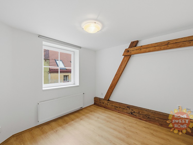 Pronájem bytu 2+kk 64 m² - foto 4