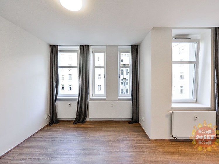Pronájem bytu 1+kk 30 m² - foto 3