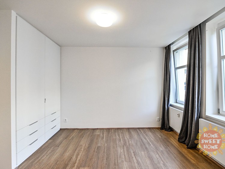 Pronájem bytu 1+kk 30 m² - foto 7