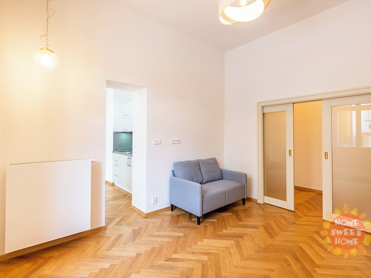 Pronájem bytu 1+1 33 m² - foto 8