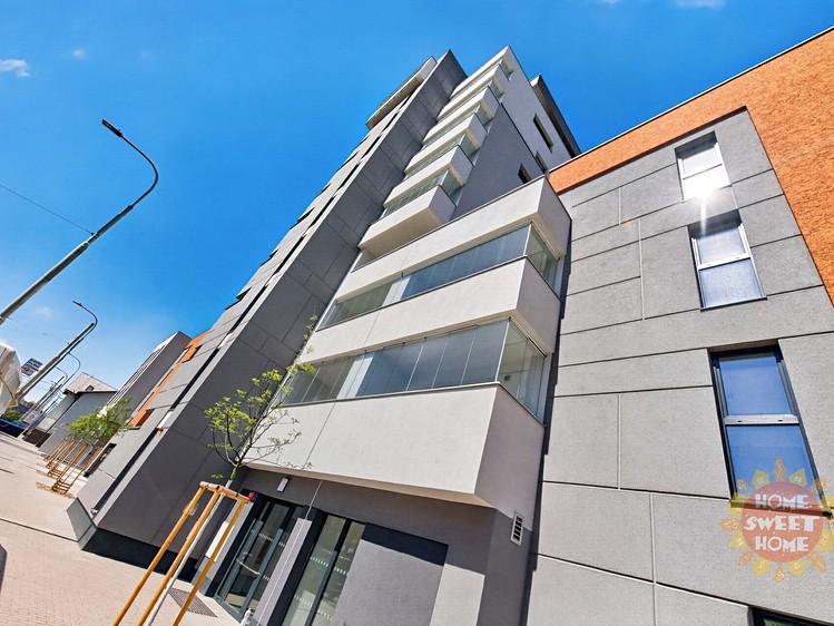 Pronájem bytu 1+kk 34 m² - foto 4