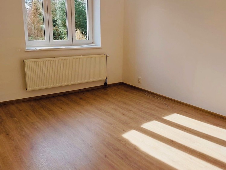 Pronájem bytu 2+1 58 m² - foto 5