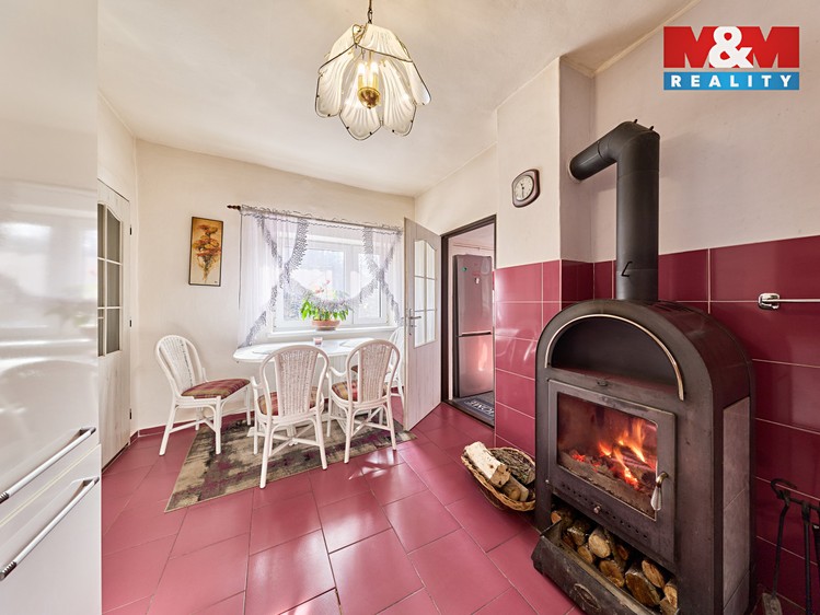 Prodej  rodinného domu 66 m², pozemek 723 m² - foto 3