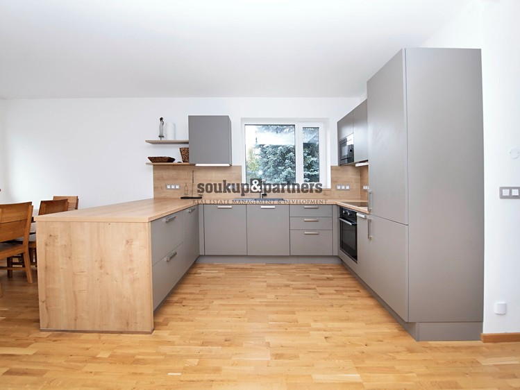 Prodej  rodinného domu 165 m², pozemek 482 m² - foto 7