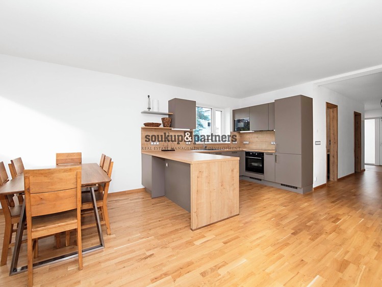 Prodej  rodinného domu 165 m², pozemek 482 m² - foto 5