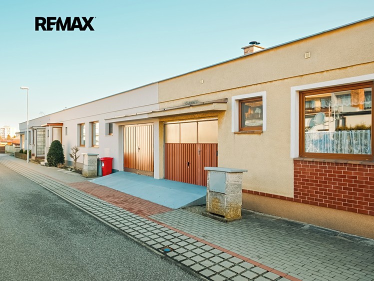 Prodej rodinného domu 178 m², pozemek 293 m² - foto 7