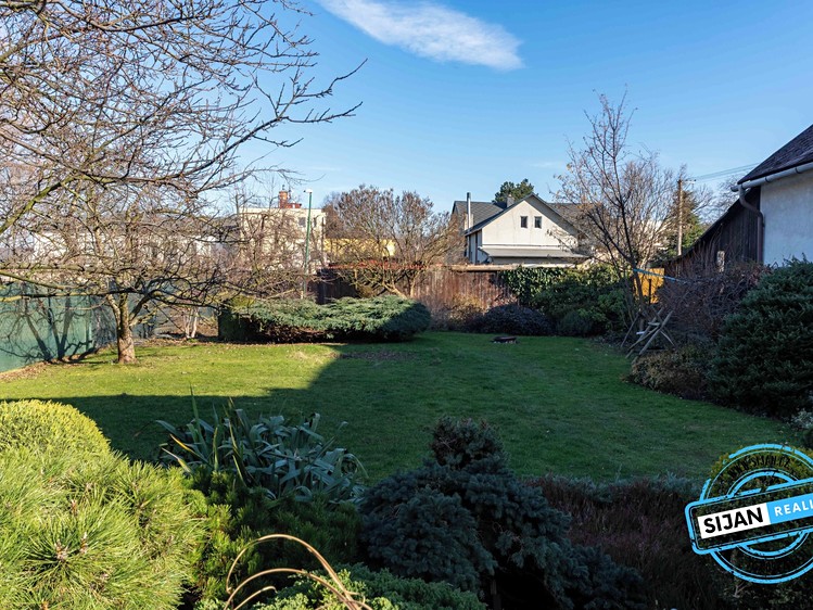 Prodej rodinného domu 180 m², pozemek 947 m² - foto 6