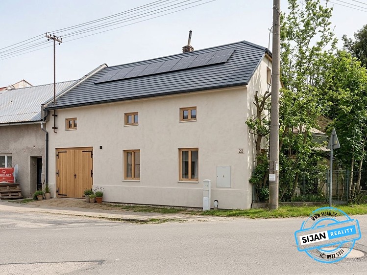 Prodej rodinného domu 140 m², pozemek 470 m² - foto 1