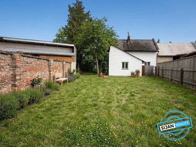 Prodej rodinného domu 140 m², pozemek 470 m² - foto 3