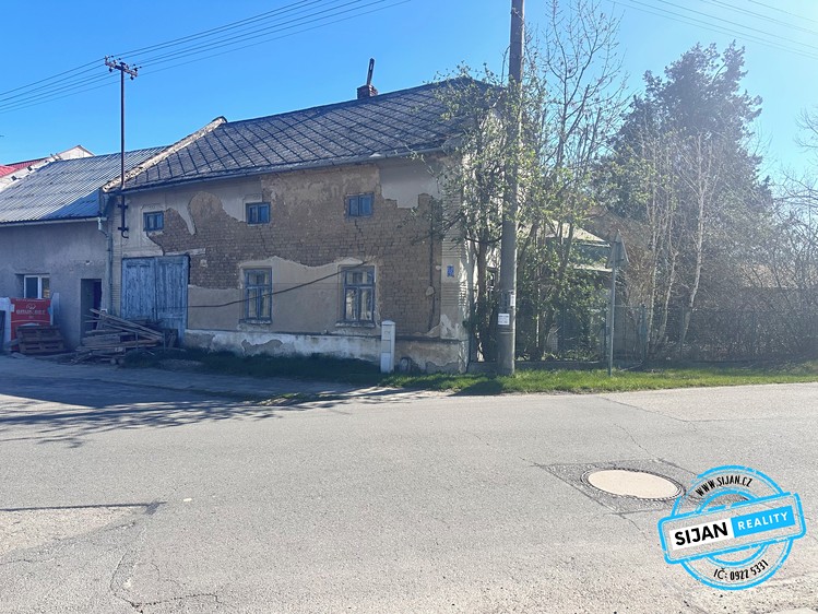 Prodej rodinného domu 140 m², pozemek 470 m² - foto 2