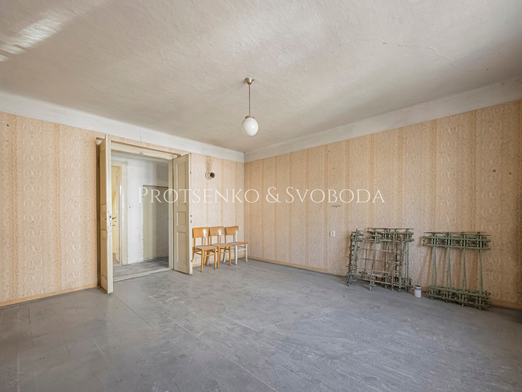 Prodej rodinného domu 130 m², pozemek 586 m² - foto 2
