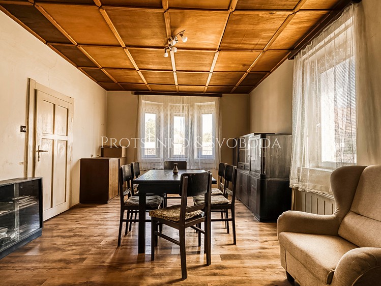 Prodej rodinného domu 180 m², pozemek 1 189 m² - foto 8