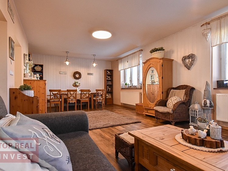 Prodej rodinného domu 178 m², pozemek 285 m² - foto 4