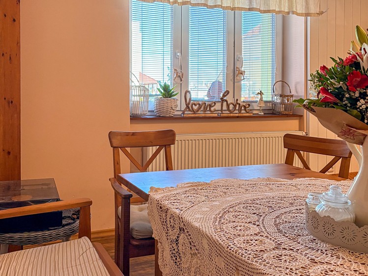 Prodej rodinného domu 178 m², pozemek 285 m² - foto 5