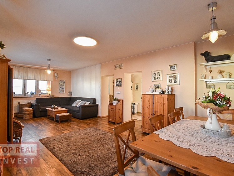 Prodej rodinného domu 178 m², pozemek 285 m² - foto 7