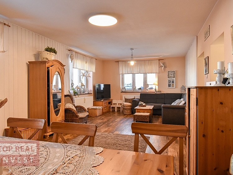 Prodej rodinného domu 178 m², pozemek 285 m² - foto 6
