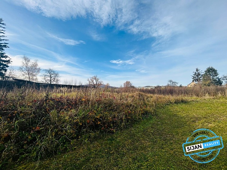 Prodej stavebního pozemku 1 889 m² - foto 2