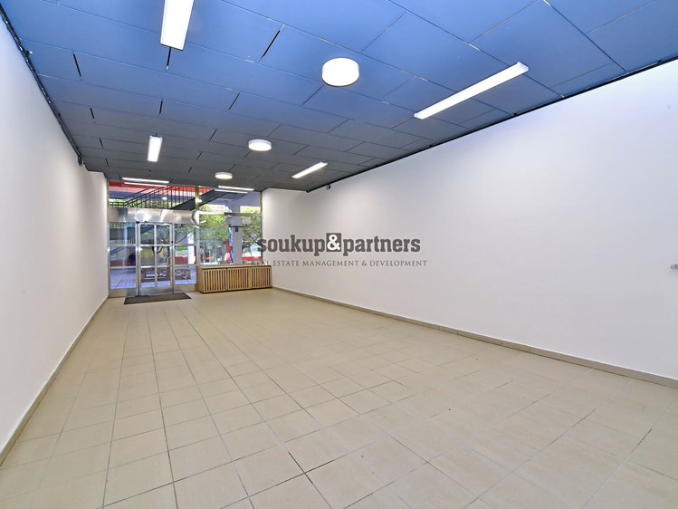 Pronájem obchodního prostoru 79 m² - foto 4