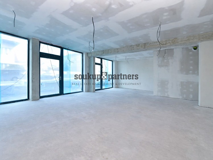 Pronájem obchodního prostoru 69 m² - foto 2