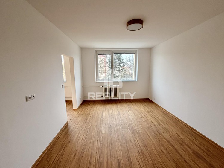 Prodej bytu 2+kk 57 m² (Jednopodlažní) - foto 4