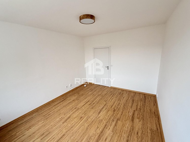 Prodej bytu 2+kk 57 m² (Jednopodlažní) - foto 7