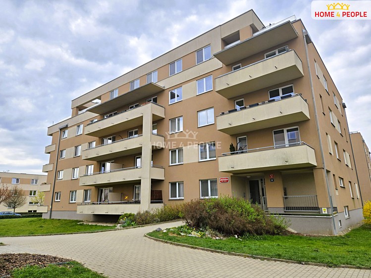 Prodej bytu 2+kk 65 m² - foto 2